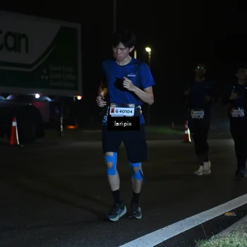 Runner Photo 7563453