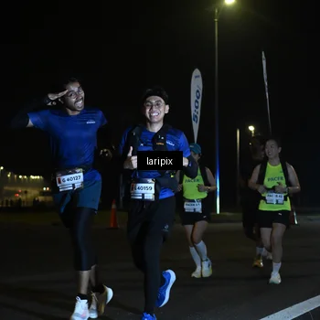 Runner Photo 7563458