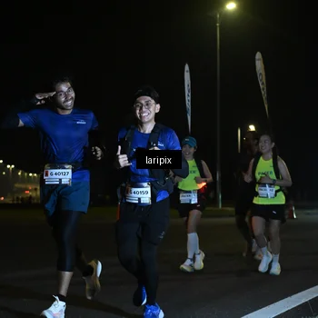 Runner Photo 7563459