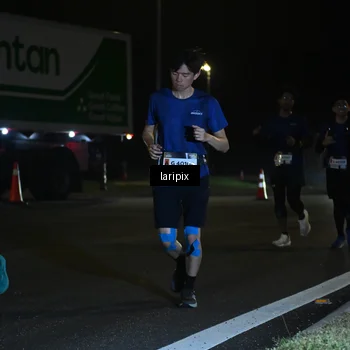 Runner Photo 7563460