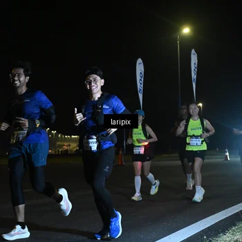 Runner Photo 7563462