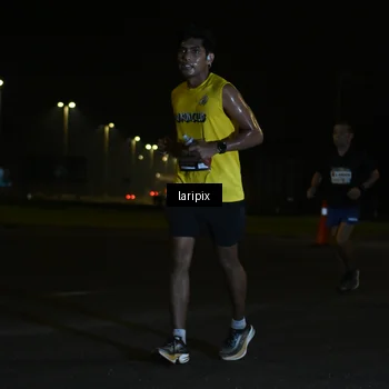 Runner Photo 7563477