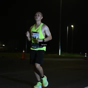 Runner Photo 7563498