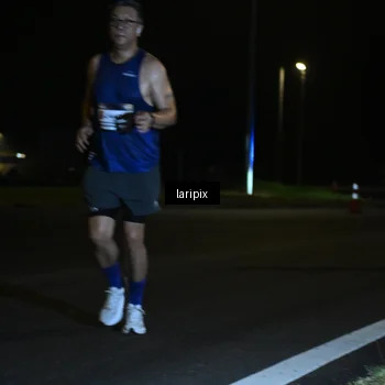 Runner Photo 7563512