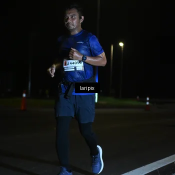 Runner Photo 7563518