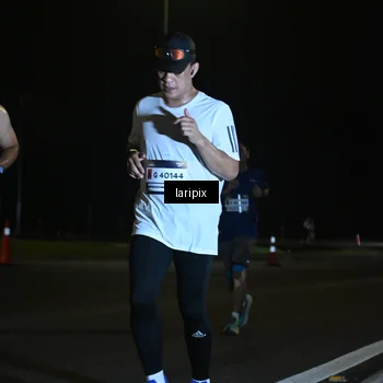 Runner Photo 7563528