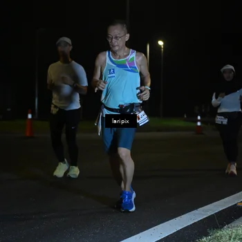 Runner Photo 7563537