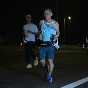 Runner Photo 7563539