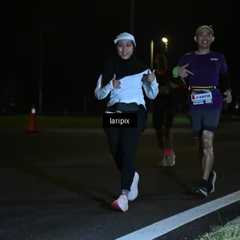 Runner Photo 7563541