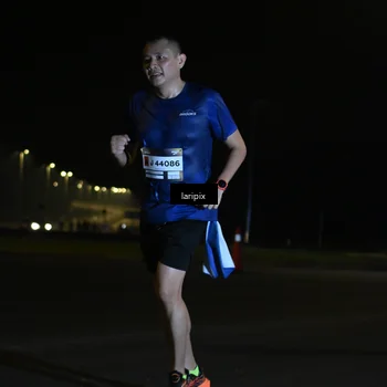 Runner Photo 7563593