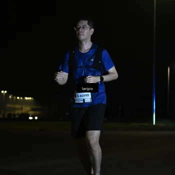 Runner Photo 7563603