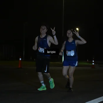 Runner Photo 7563606