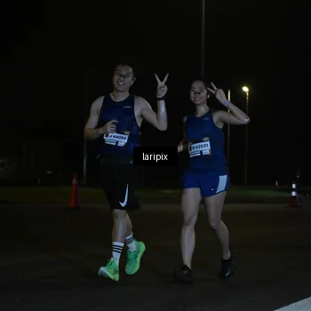 Runner Photo 7563608
