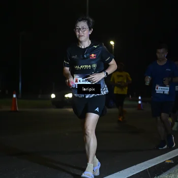 Runner Photo 7563629