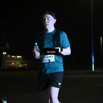 Runner Photo 7563638
