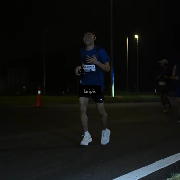 Runner Photo 7563643