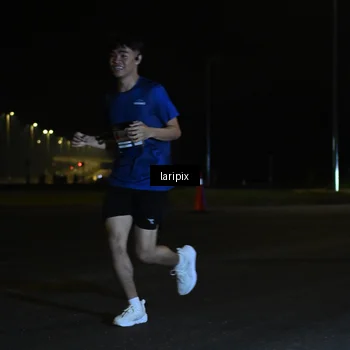 Runner Photo 7563652