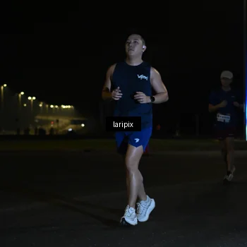 Runner Photo 7563656
