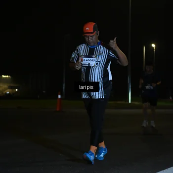 Runner Photo 7563665