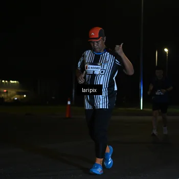 Runner Photo 7563666