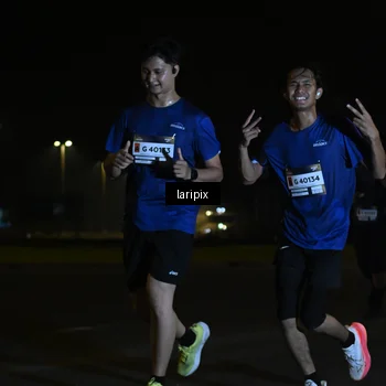 Runner Photo 7563690