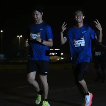 Runner Photo 7563694