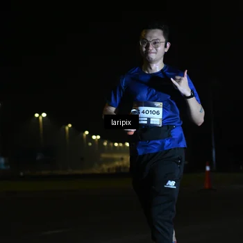 Runner Photo 7563701