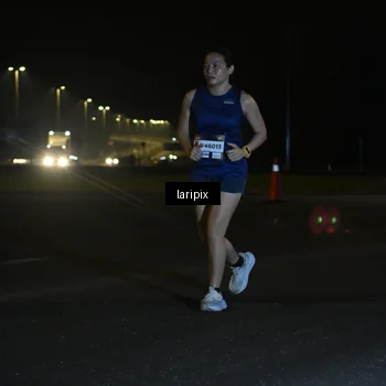 Runner Photo 7563743