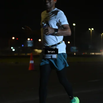 Runner Photo 7563749