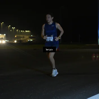 Runner Photo 7563750