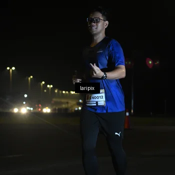 Runner Photo 7563763
