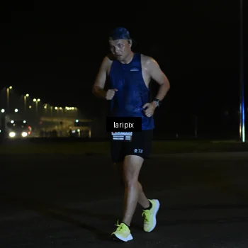 Runner Photo 7563767