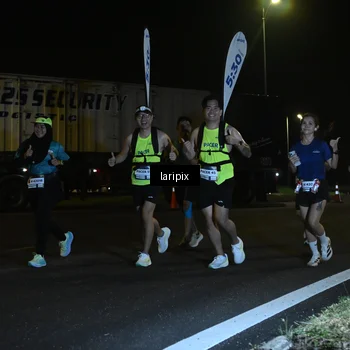 Runner Photo 7563787