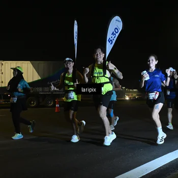 Runner Photo 7563797