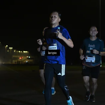 Runner Photo 7563816