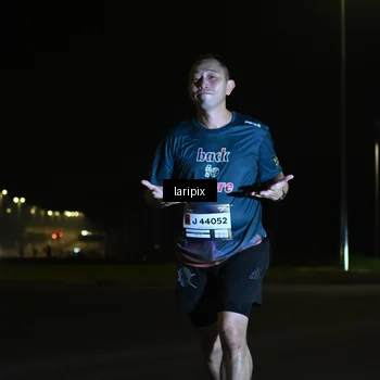 Runner Photo 7563817