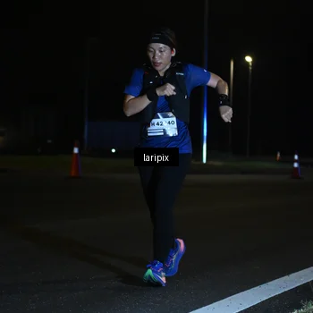 Runner Photo 7563828