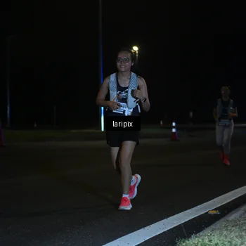 Runner Photo 7563851