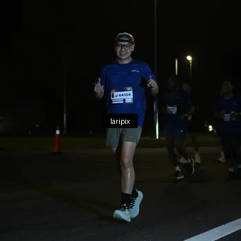 Runner Photo 7563873