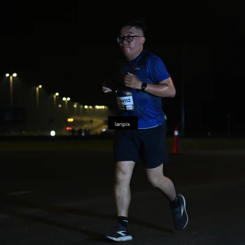 Runner Photo 7563937
