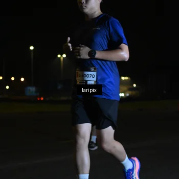 Runner Photo 7563938