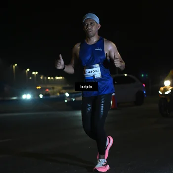Runner Photo 7563948