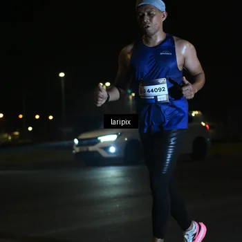 Runner Photo 7563953