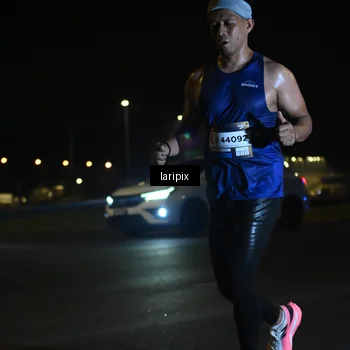 Runner Photo 7563956
