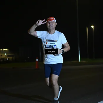 Runner Photo 7563965