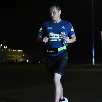 Runner Photo 7563967