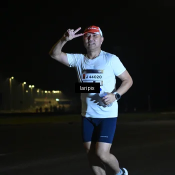 Runner Photo 7563974