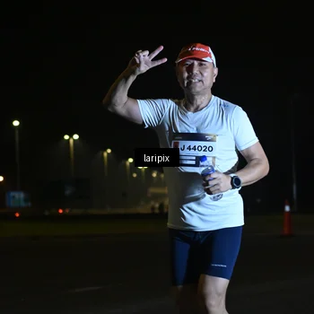 Runner Photo 7563977