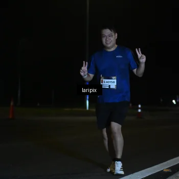 Runner Photo 7564015