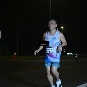 Runner Photo 7564026
